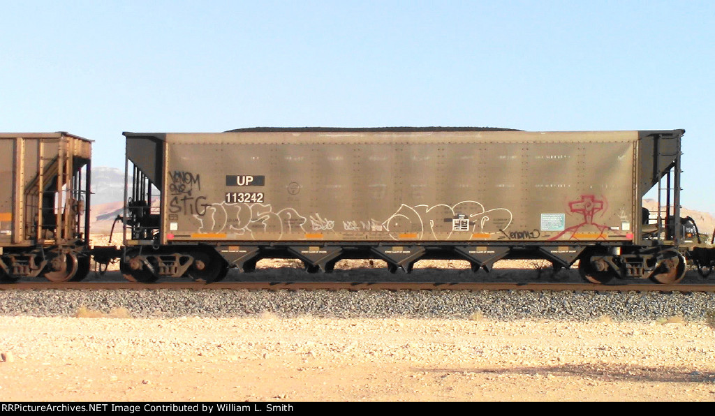 WB Loaded Coal Hooper Frt at Erie NV W-Pshr -94